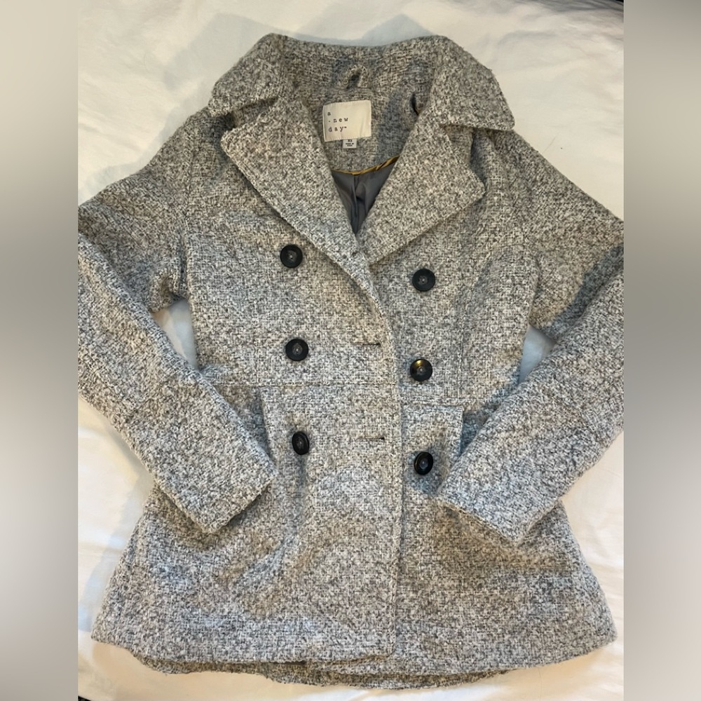 Women’s XS Winter Peacoat Jacket Button Up Gray White Peplum Coat
